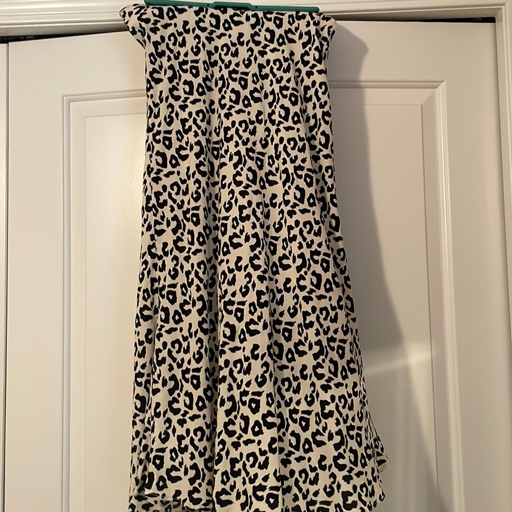 High waisted midi skirt